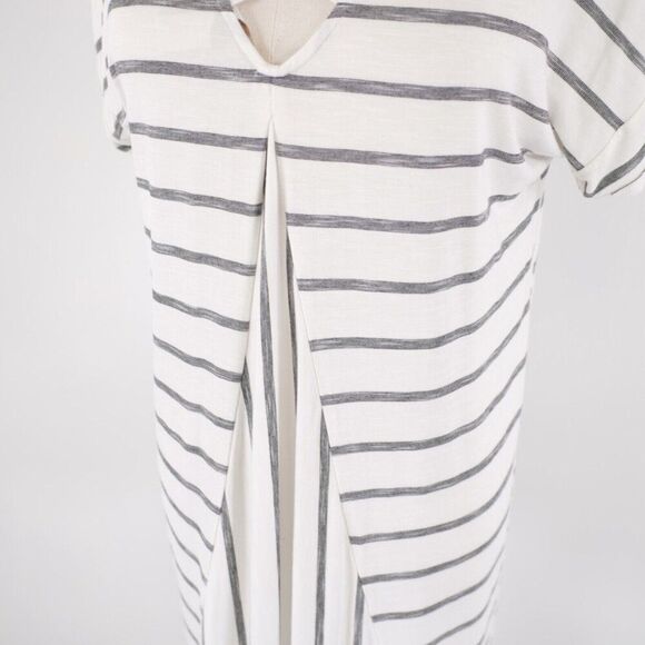 Chico's Size 0 White Gray Striped Shirt Dress Dress Rayon Blend Short Sleeve - Picture 2 of 10